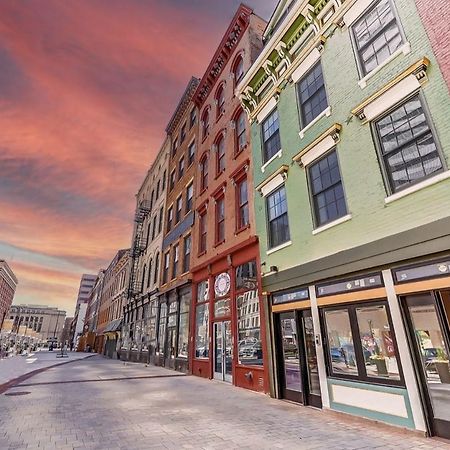 Spacious 2 Bed 2 Bath Downtown Otr Condo Minutes Walk To The Reds Bengals Stadium & More! Цинциннаті Екстер'єр фото